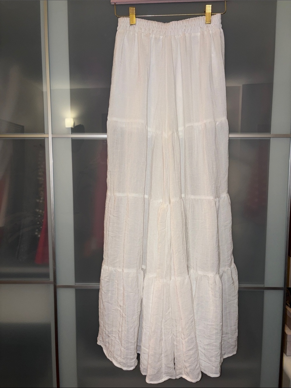 Women's White Tiered wide-leg pants - Lightweight Flowing Silhouette